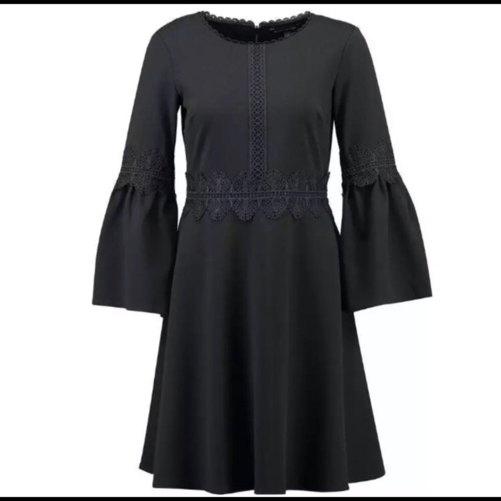 NWT Banana Republic Fit Flare Dress w Bell Sleeves